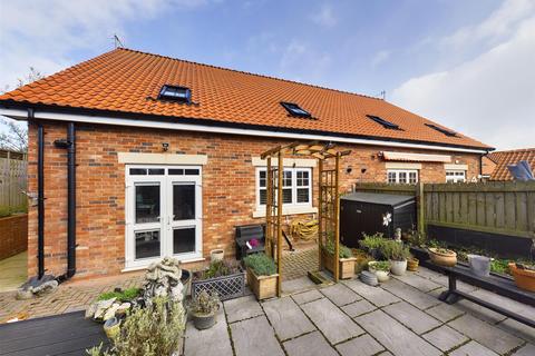 5 Paddock Close, East Ayton, Scarborough, YO13 9BN