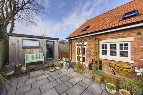 5 Paddock Close, East Ayton, Scarborough, YO13 9BN