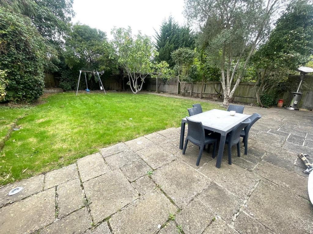 GARDEN.jpg