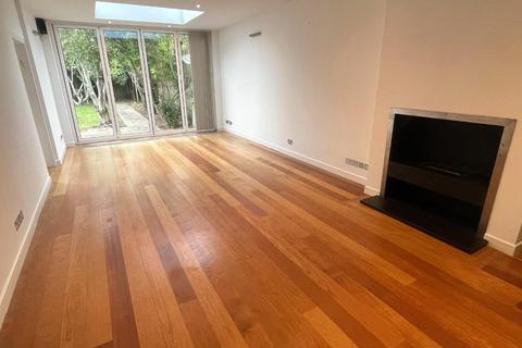 undefined, Sherwood Road, Hendon, NW4