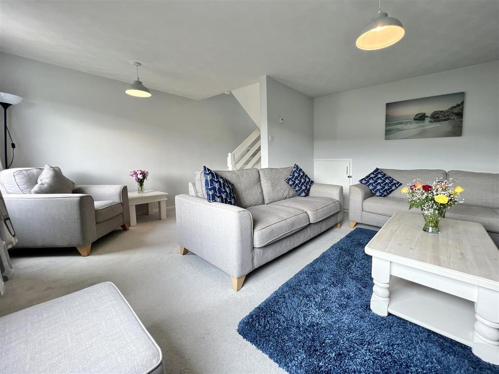 Elm Road, Higher Brixham, Brixham 3 bed terraced house for sale £280,000