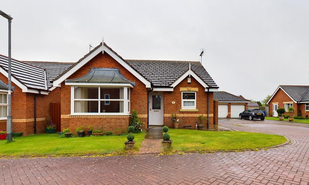 Coniston Close, Bridlington, Yorkshire 3 bed detached bungalow for sale