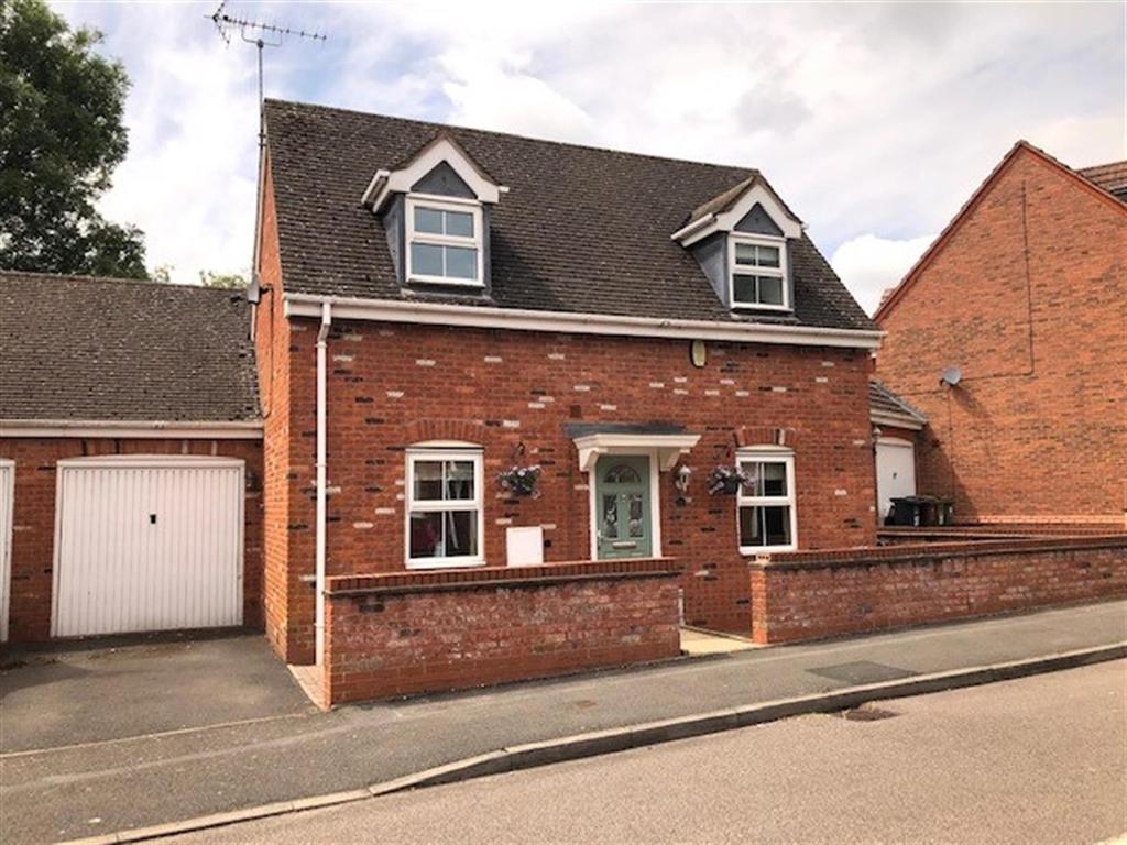 Grovefield Crescent, Balsall Common... 2 bed semidetached house £