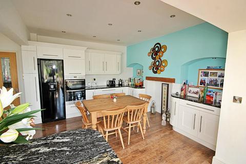 44 The Beck, Elford, Tamworth, B79 9BP