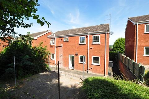 171 Apperley Way, Halesowen, B63 2XS