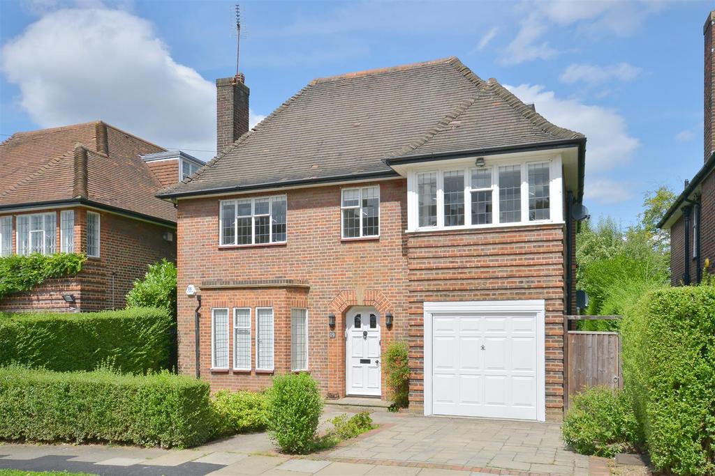 LINDEN LEA, HAMPSTEAD GARDEN SUBURB, N2 5 bed detached house £9,967