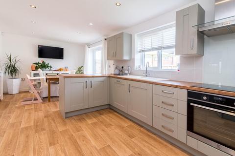 4 Brambling Road, Stoke Bardolph, Nottingham, NG14 5JB