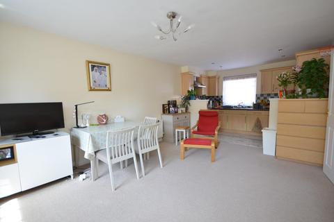 22 Well Lane, Rothwell, Kettering, NN14 6DQ