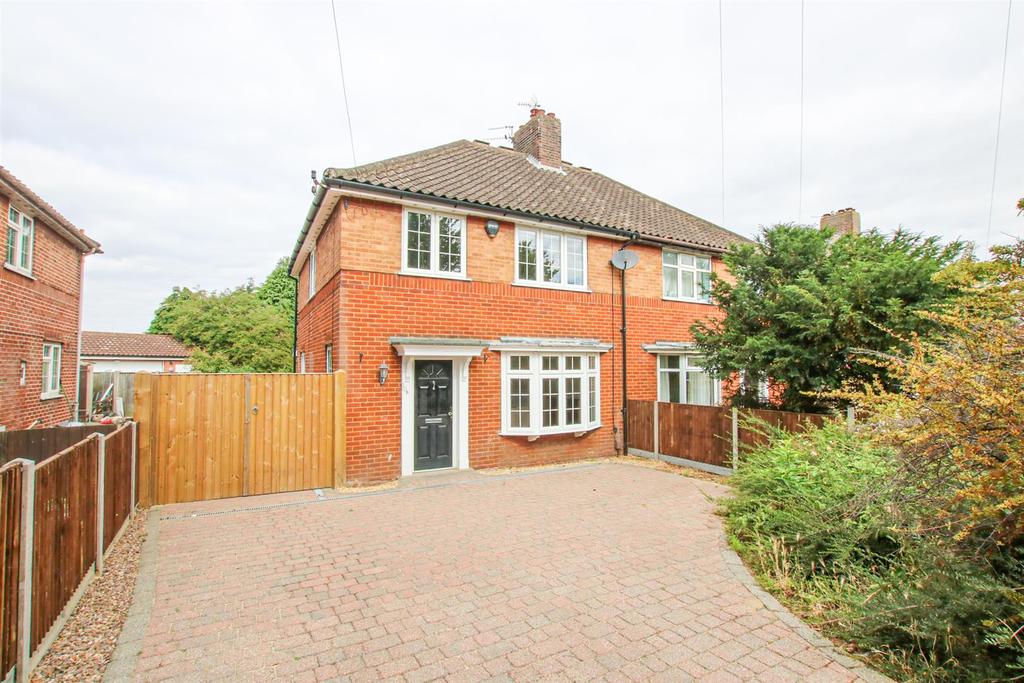 St Clements Hill, Norwich 3 bed semidetached house £340,000