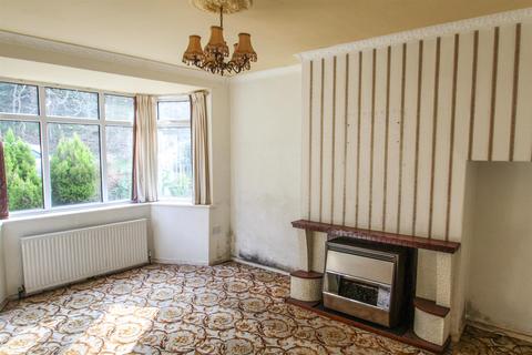 86 Avondale Road, Shipley, BD18 4QX