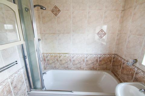 10 Spring Hill, Shipley, BD18 1ND