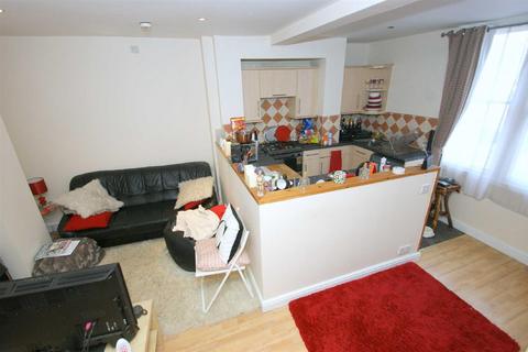 1 bedroom flat to rent - 1 Oakwood Avenue, Oakwood, Leeds