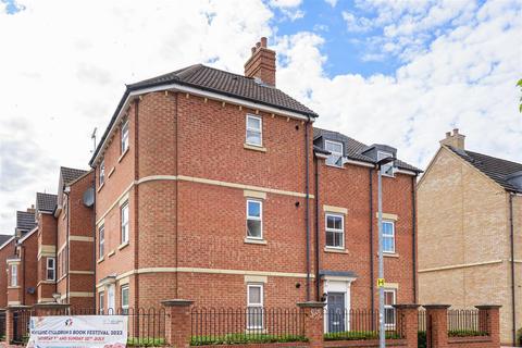 14 Appledore Road, Bedford, MK40 3UZ