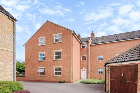 14 Appledore Road, Bedford, MK40 3UZ