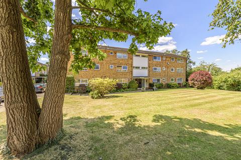 3 bedroom flat for sale, The Shimmings, Boxgrove Road, Guildford, GU1