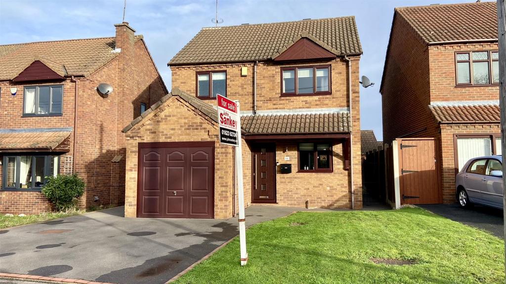 Kingsley Avenue, Mansfield Woodhouse... 3 bed detached house £265,000