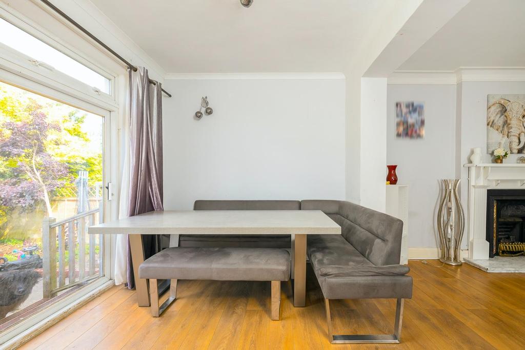 93 Brentry Lane12.jpg
