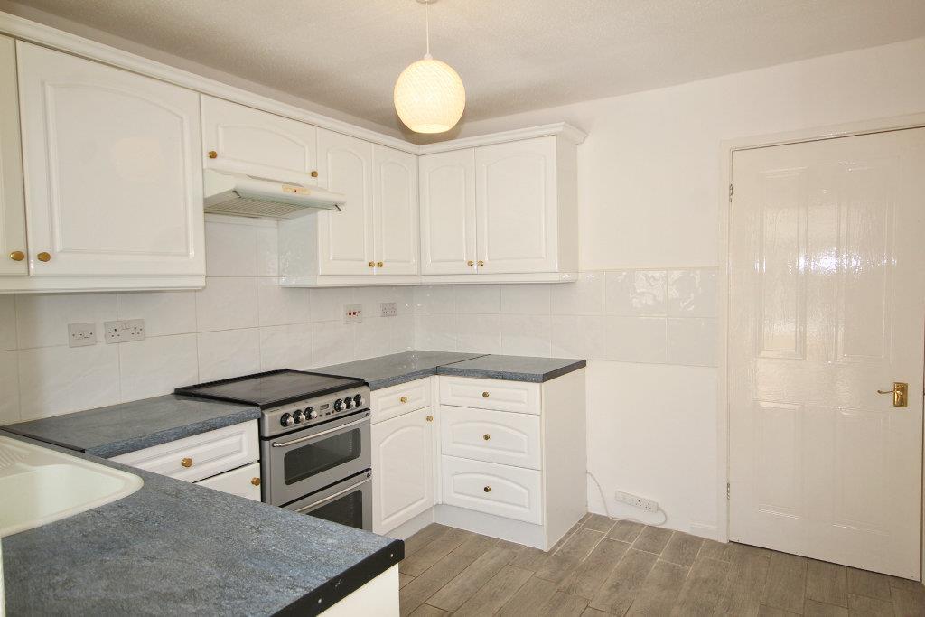 Minster Avenue, Beverley 2 bed bungalow £650 pcm (£150 pw)