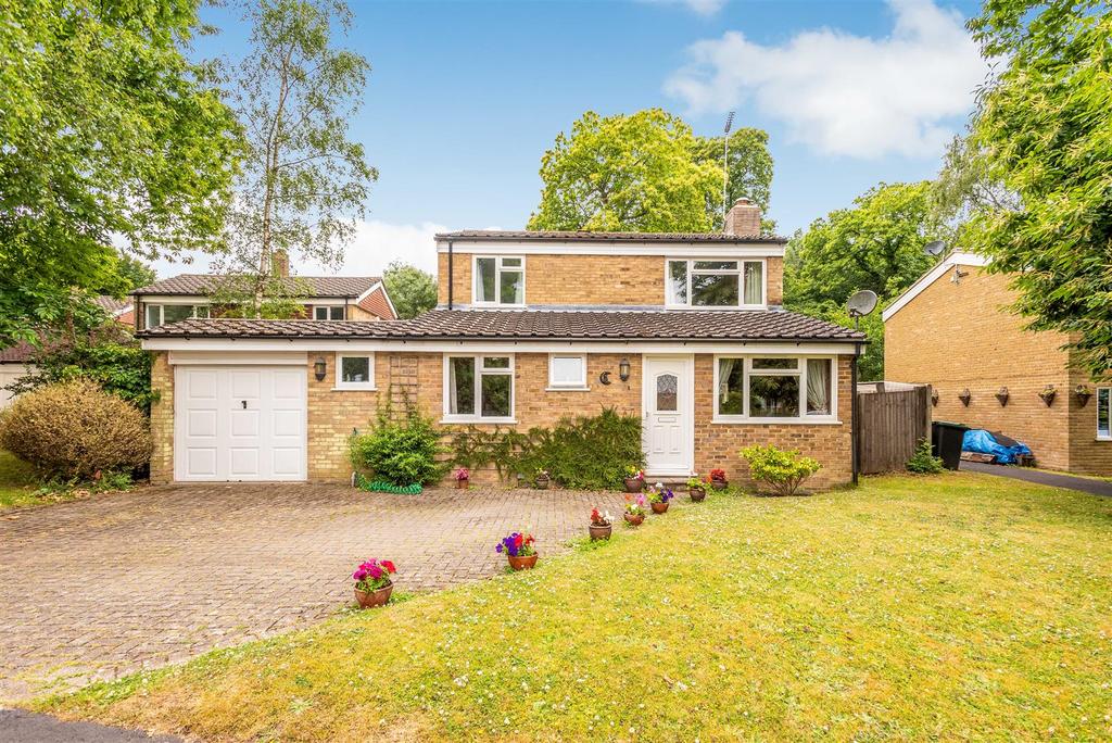 Timberbank, Vigo, Gravesend 4 bed detached house £600,000