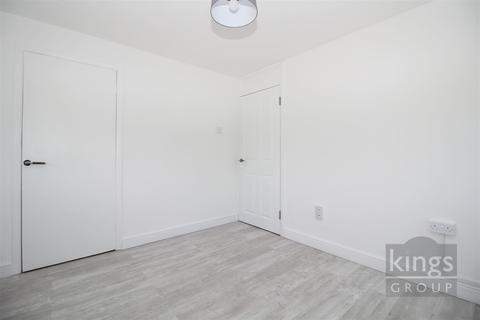 22 Pytt Field, Harlow, CM17 9AA