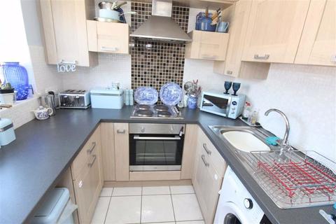 19 Ffordd Spoonley, Llansantffraid, SY22 6FB