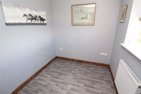 19 Ffordd Spoonley, Llansantffraid, SY22 6FB