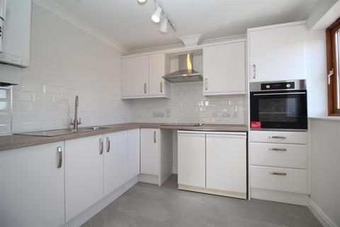 2 bedroom apartment for sale - Cathedral Green Court, Peterborough
