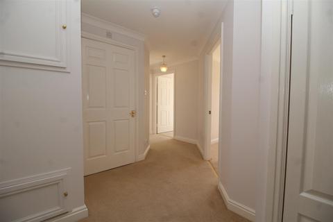 2 bedroom apartment for sale - Cathedral Green Court, Peterborough