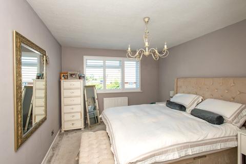 3 bedroom terraced house for sale - Lakes Road, Keston, Kent, BR2