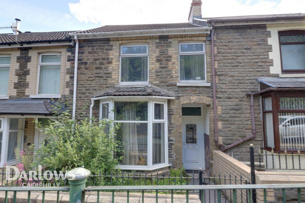 Glen View Terrace, Caerphilly 3 bed terraced house £115,000