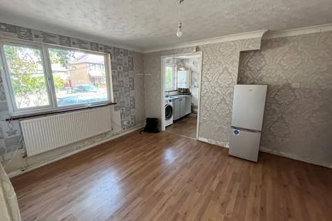 7 Avocet Mews, London, SE28 0DA