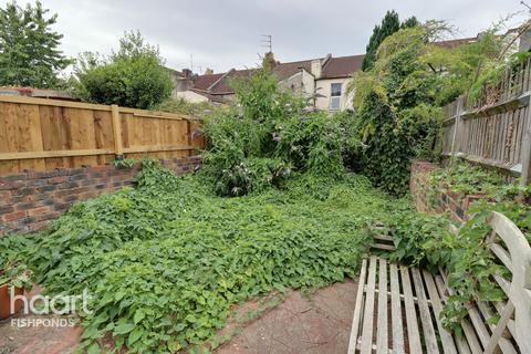 11 Argyle Avenue, Bristol, BS5 6PG