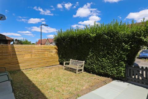 1 Rose Gardens, London, W5 4JU