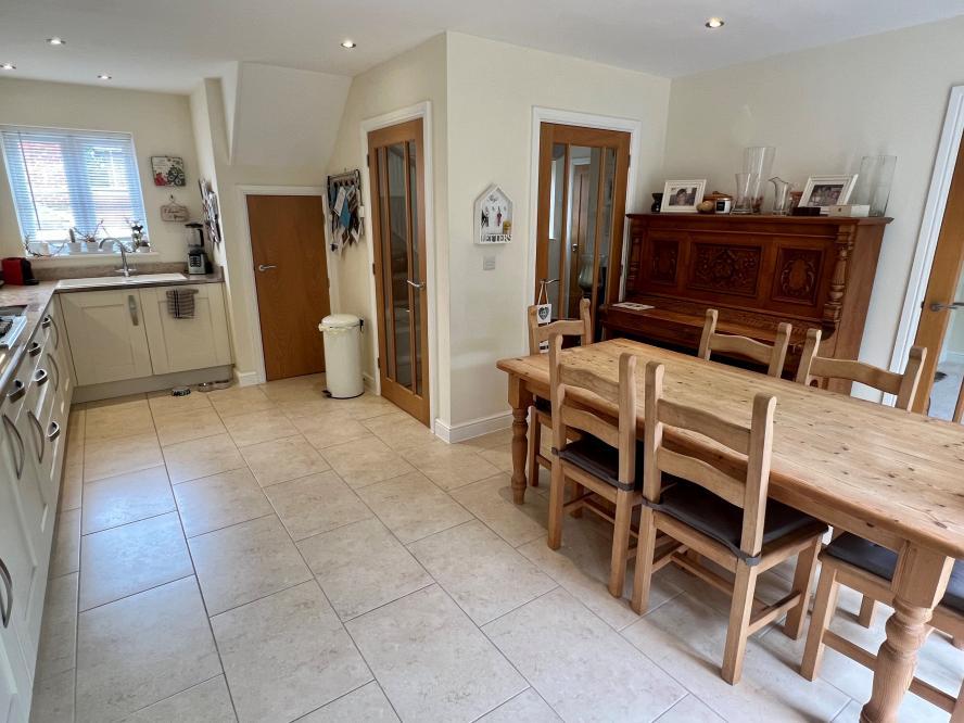 Kitchen/breakfast room
