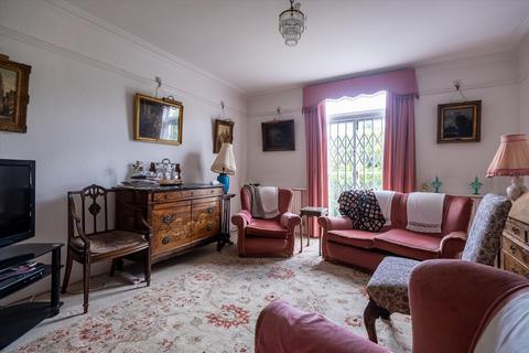 83 Leckhampton Road, Cheltenham, GL53 0BS