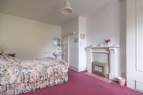 83 Leckhampton Road, Cheltenham, GL53 0BS