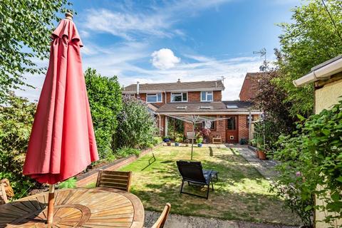 69 Laurel Drive, Southmoor, Abingdon, OX13 5DJ