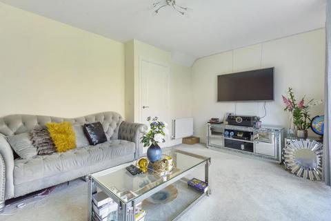4 bedroom end of terrace house for sale, Banbury,  Oxfordshire,  OX16