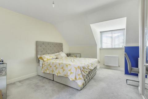 4 bedroom end of terrace house for sale, Banbury,  Oxfordshire,  OX16