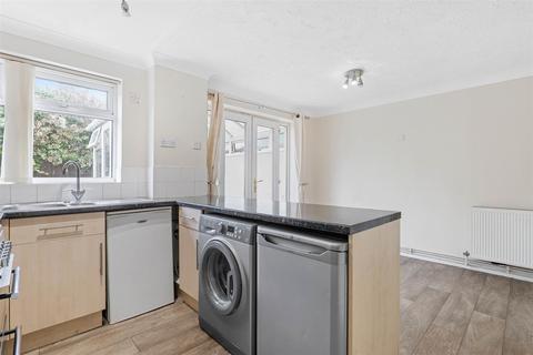 14 Birch Avenue, Evesham, WR11 1YJ