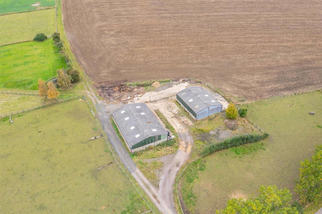 Millbrook Farm Murcot Broadway Barn Conversion For Sale 800 000 millbrook-farm-murcot-broadway-barn-conversion-for-sale-800-000