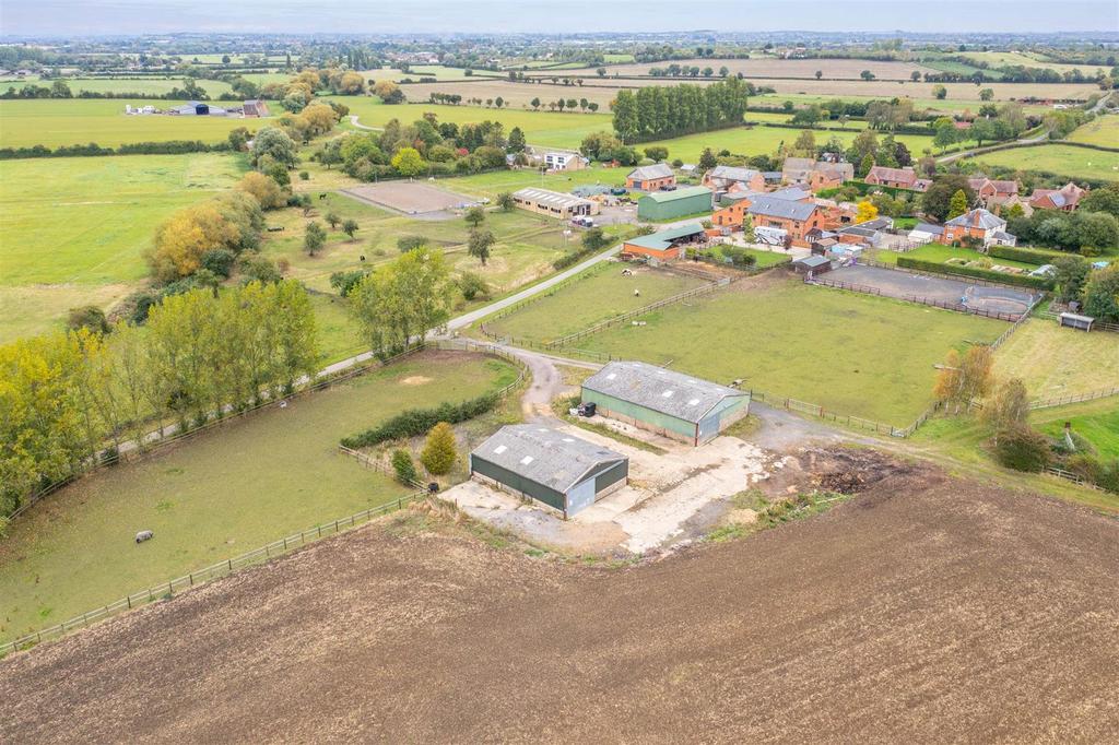 Millbrook Farm Murcot Broadway Barn Conversion 800 000 millbrook-farm-murcot-broadway-barn-conversion-800-000