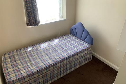 7, Morton Court Whitton Avenue West, Northolt, UB5 4JY