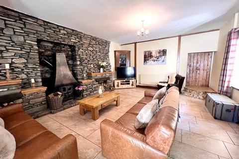 4 bedroom detached house for sale, Lonlas, Neath, Neath Port Talbot. SA10 6SD