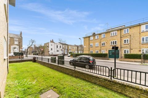 20 Wilton Estate, London, E8 1BD