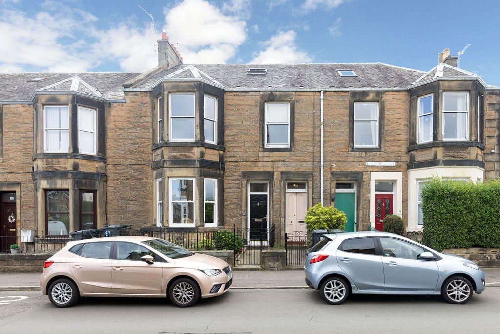 18 Ryehill Grove, Leith Links... 4 bed £410,000