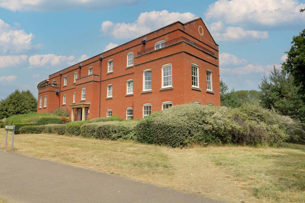 Compton Way, Sherfield Park, Basingstoke RG27 0SG 2 bed ground floor