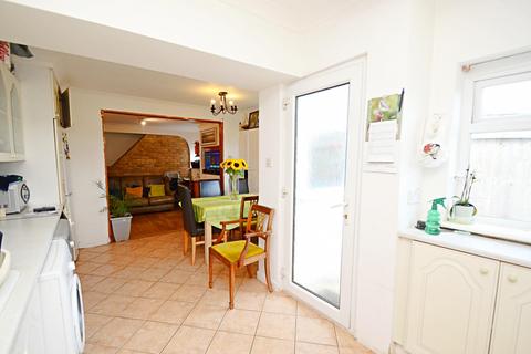 7 Grantham Road, Bournemouth, BH1 4NW