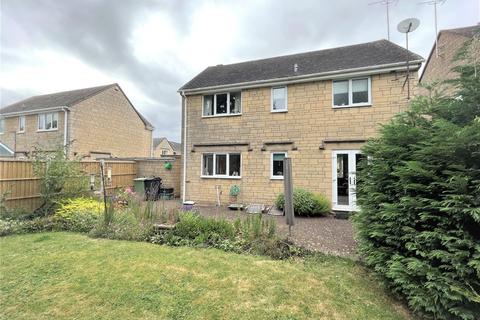 97 Alexander Drive, Cirencester, GL7 1UQ