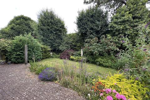 97 Alexander Drive, Cirencester, GL7 1UQ
